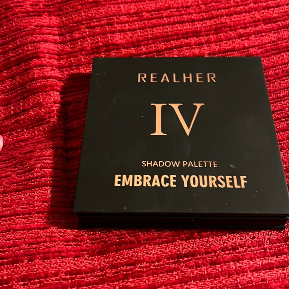 Realher IV Shadow Palette